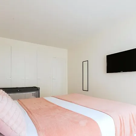 2 Pieces 65m2 Porte De Paris Saint-Mandé