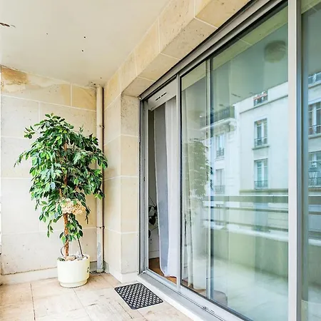 2 Pieces 65m2 Porte De Paris شقة